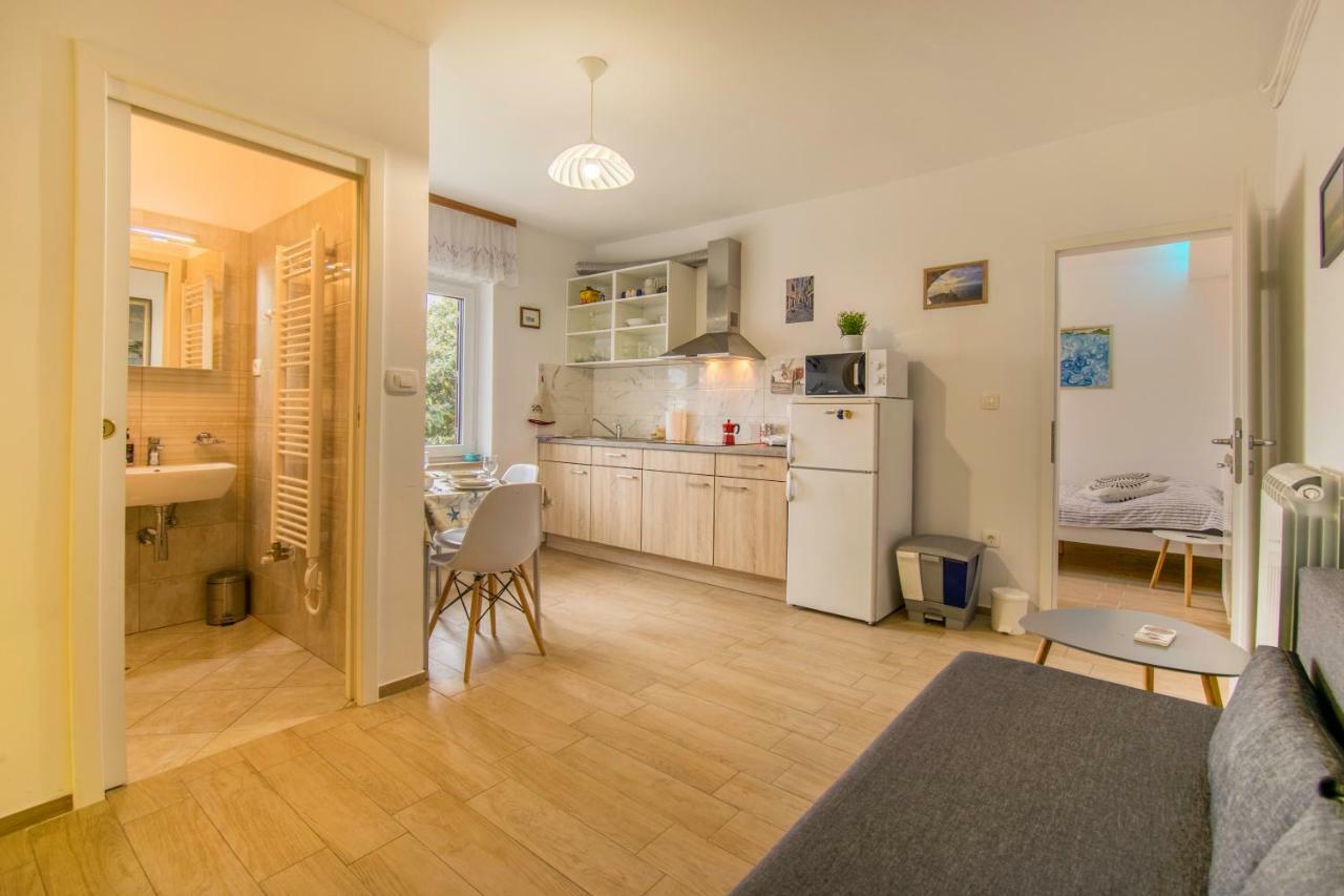 בפורטורוז Apartments Elza מראה חיצוני תמונה