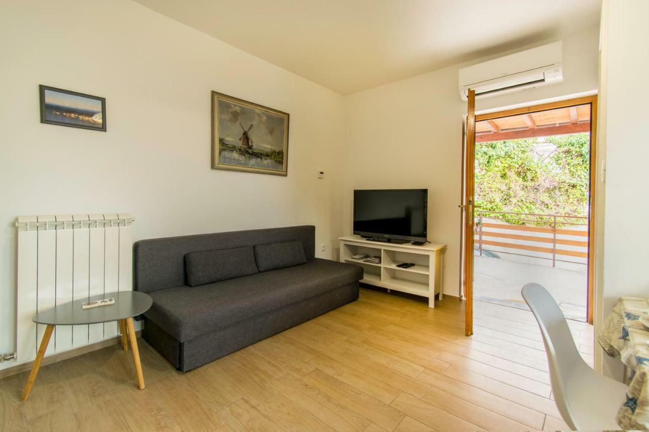 בפורטורוז Apartments Elza מראה חיצוני תמונה